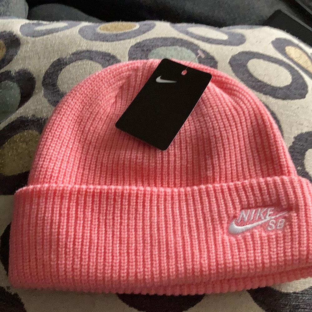 Brand new Nike beanie